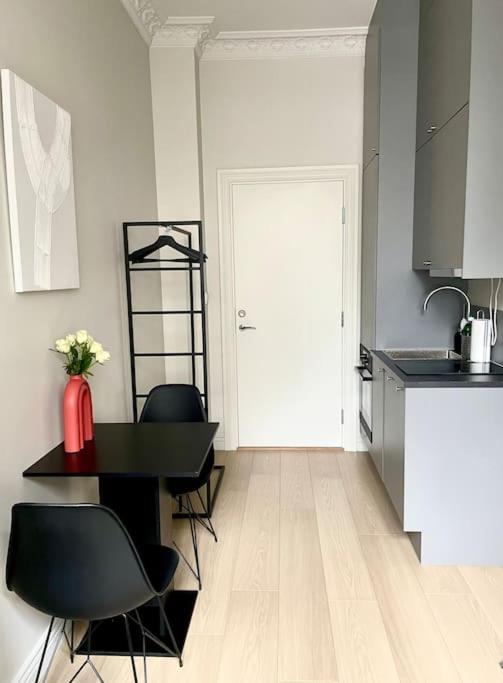 Modern And Cozy Studio Apartment In Central Oslo Ngoại thất bức ảnh