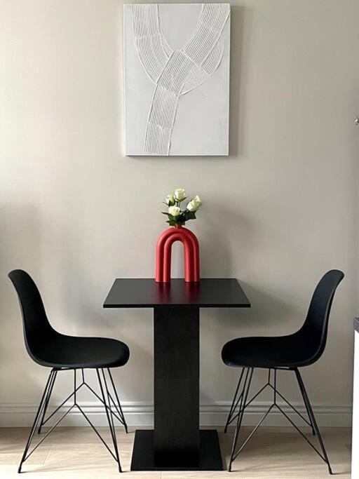 Modern And Cozy Studio Apartment In Central Oslo Ngoại thất bức ảnh